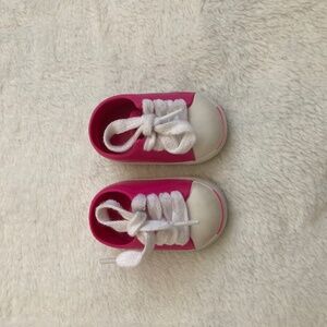 OG Doll convers shoes, 18" doll